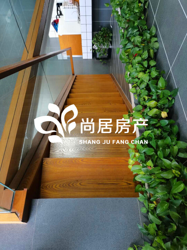 微(wēi)家(jiā)自(zì)由城(chéng)9